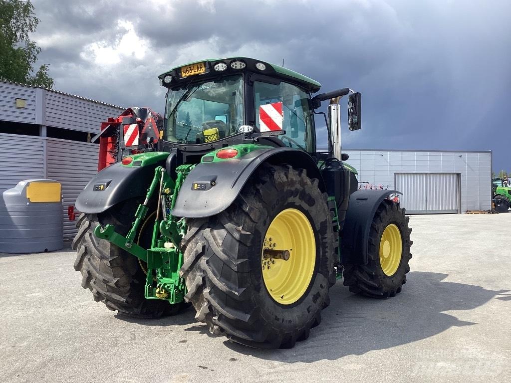 John Deere 6250 R Tractors