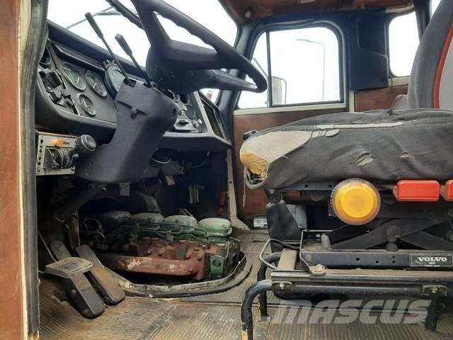Volvo N 10 Conventional Trucks / Tractor Trucks