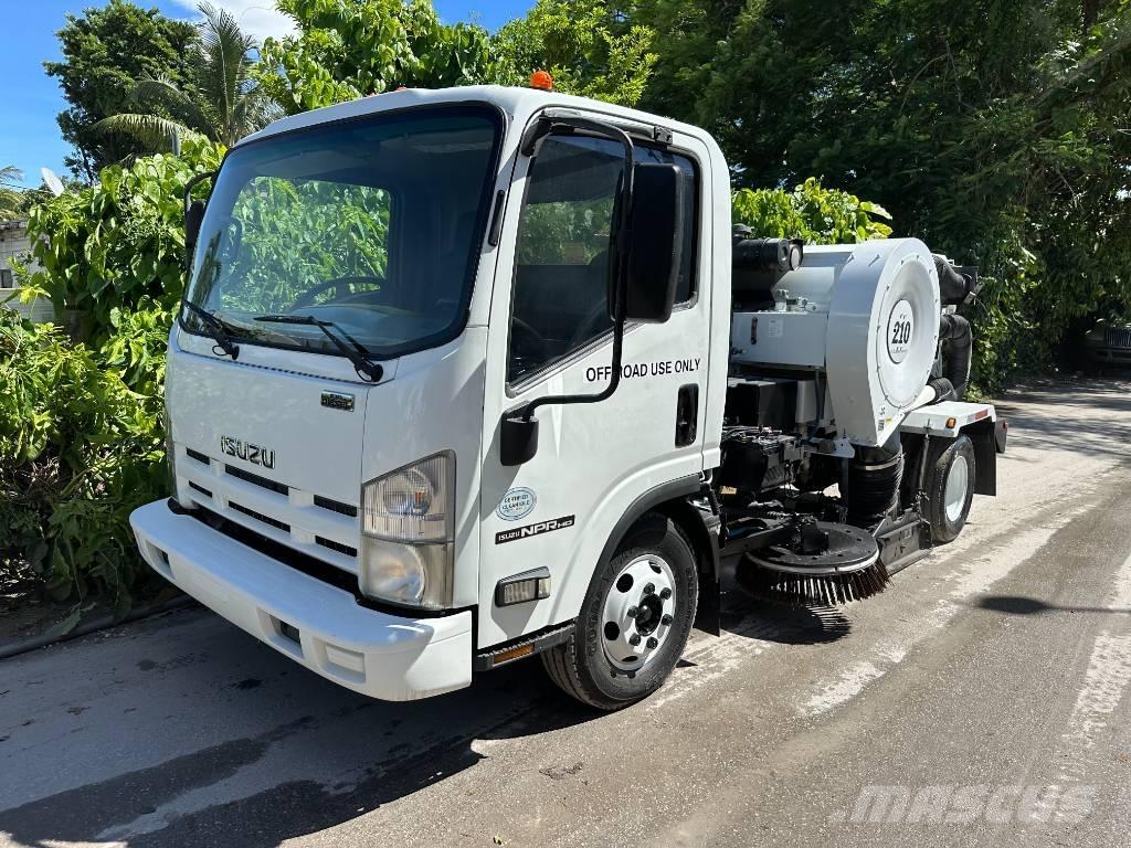 Isuzu NPR Sweeper trucks