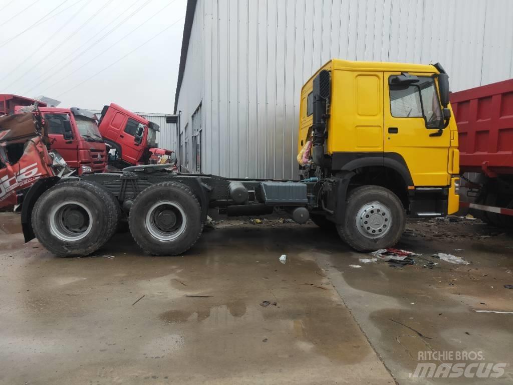 Howo 375 6x4 Conventional Trucks / Tractor Trucks