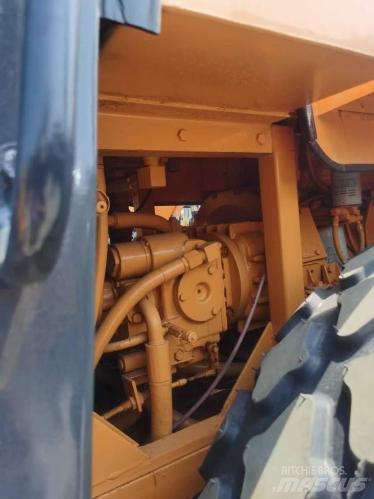 Dynapac ca25d Single drum rollers