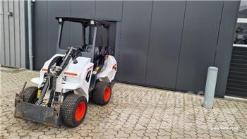 Bobcat L 28 Mini Loader