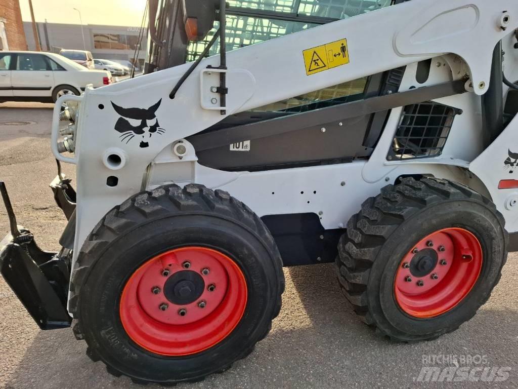 Bobcat S 530 Skid Steer Loaders