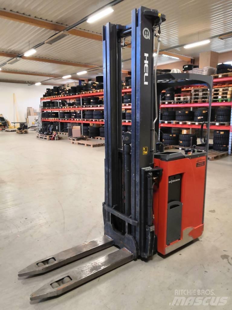 Abeko SW1600TTFYIS Self Propelled Stackers