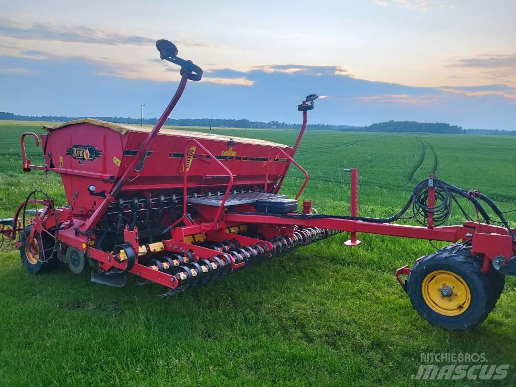 Väderstad Rapid400C Farm Drills