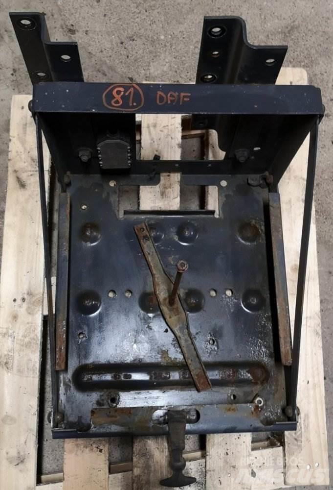 DAF LF DRŽÁK 1705480 Other Components