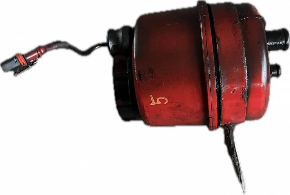  SERVO NÁDRŽ Other Components