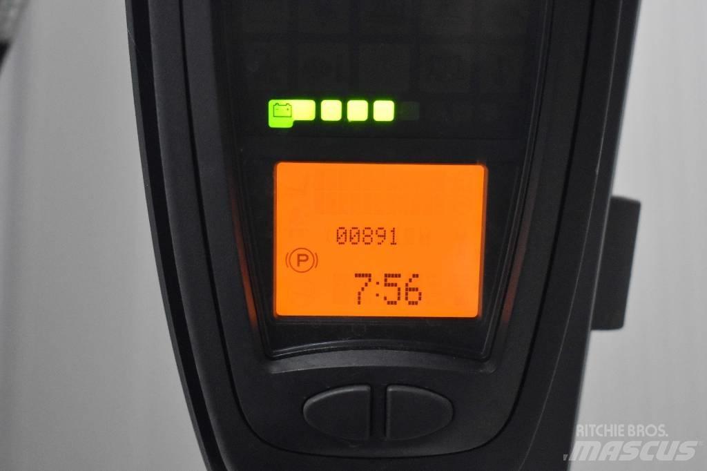 Linde E 25-01 Electric Forklifts