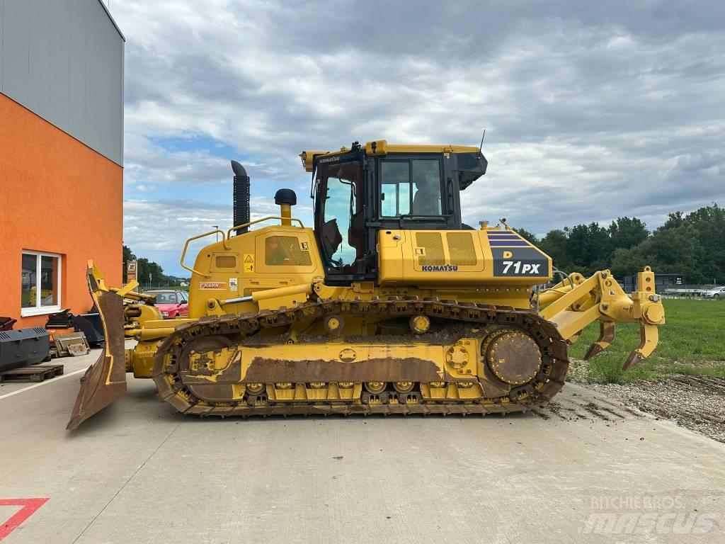 Komatsu D 71PX-24 E0 Crawler dozers