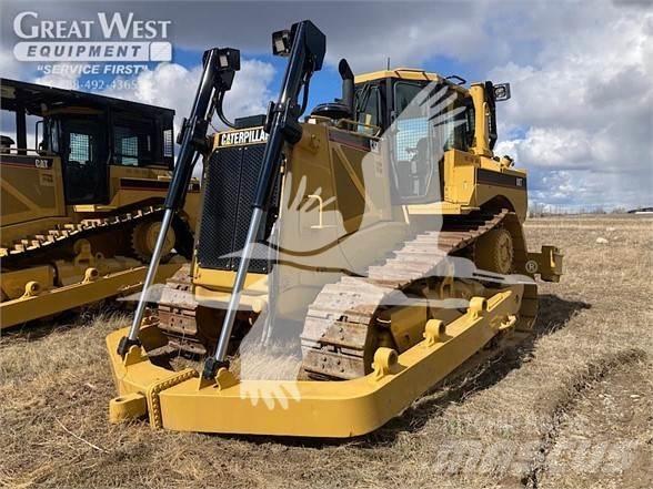 CAT D8T Crawler dozers