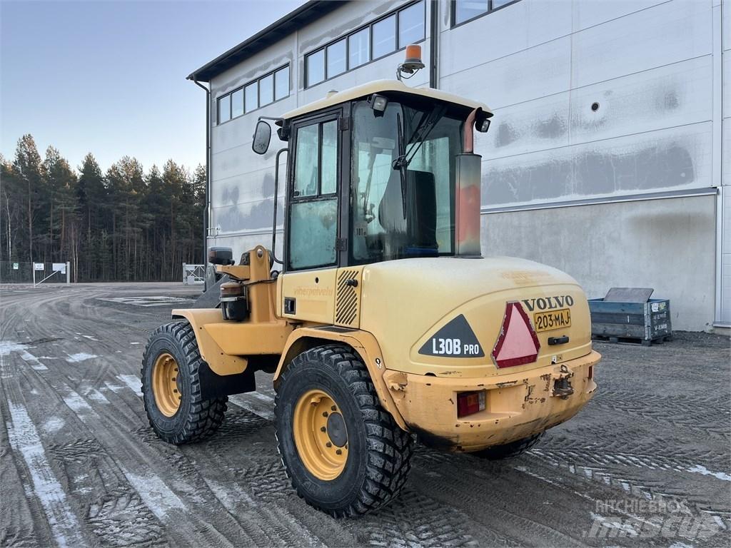 Volvo L 30 B Wheel Loaders