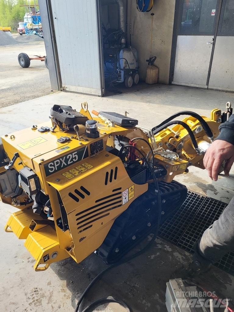 Vermeer SPX 25 Trenchers