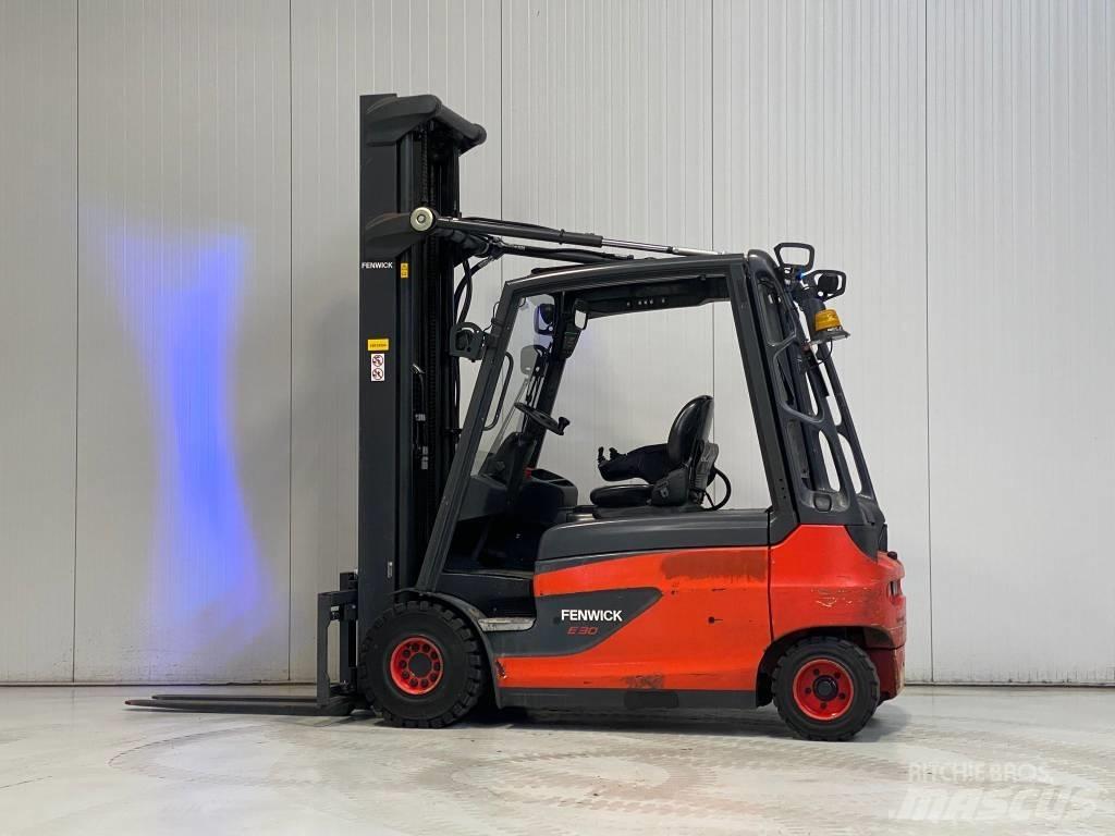 Linde E30L-01 Electric Forklifts