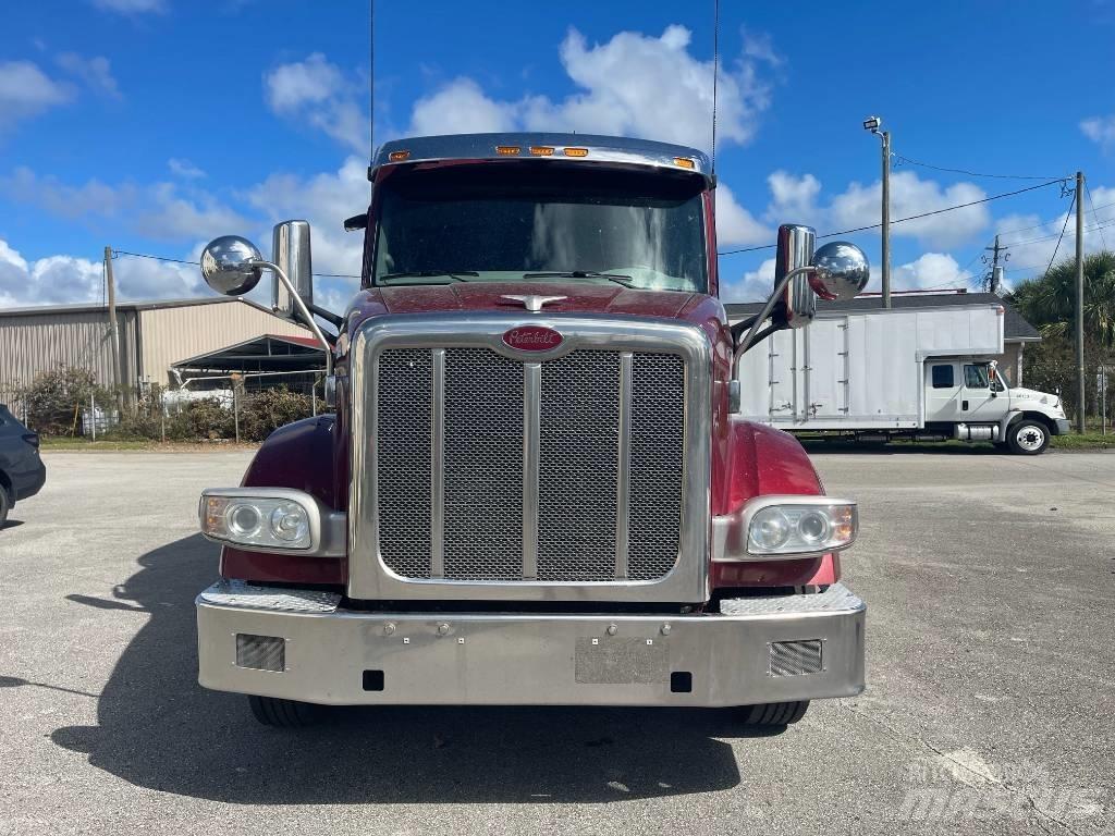 Peterbilt 567 Conventional Trucks / Tractor Trucks