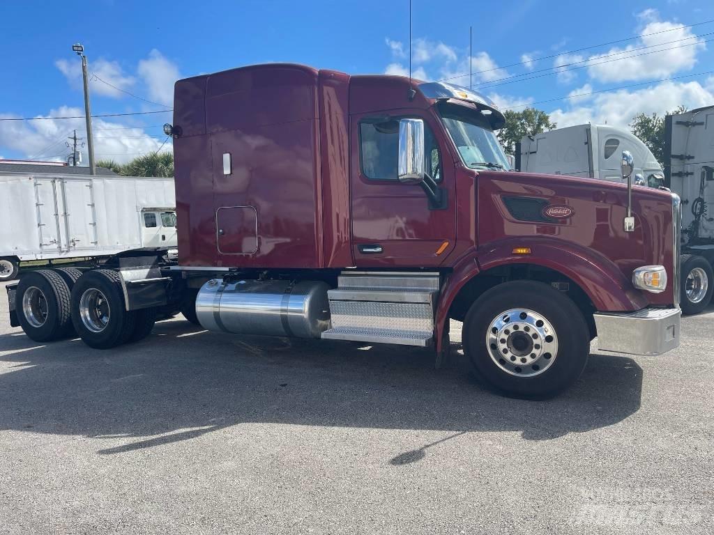 Peterbilt 567 Conventional Trucks / Tractor Trucks