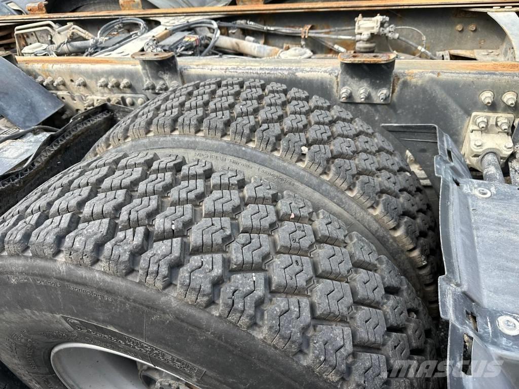 Volvo FMX 8X4*4  4132 Cab & Chassis Trucks