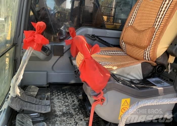 Volvo 140D Crawler Excavators