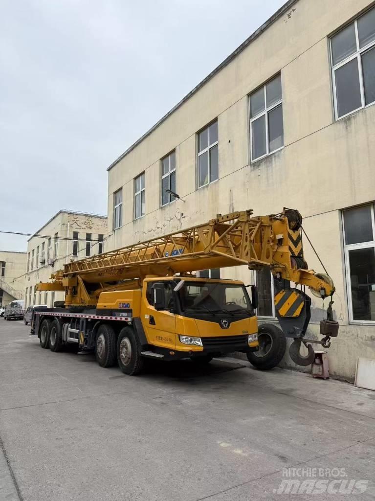 XCMG QY 50 KA Mobile and all terrain cranes