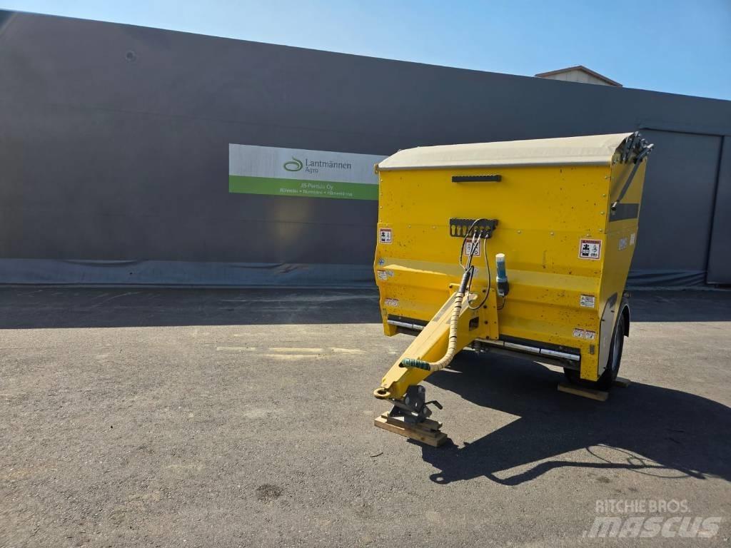 Vama TH3000L Sand And Salt Spreaders