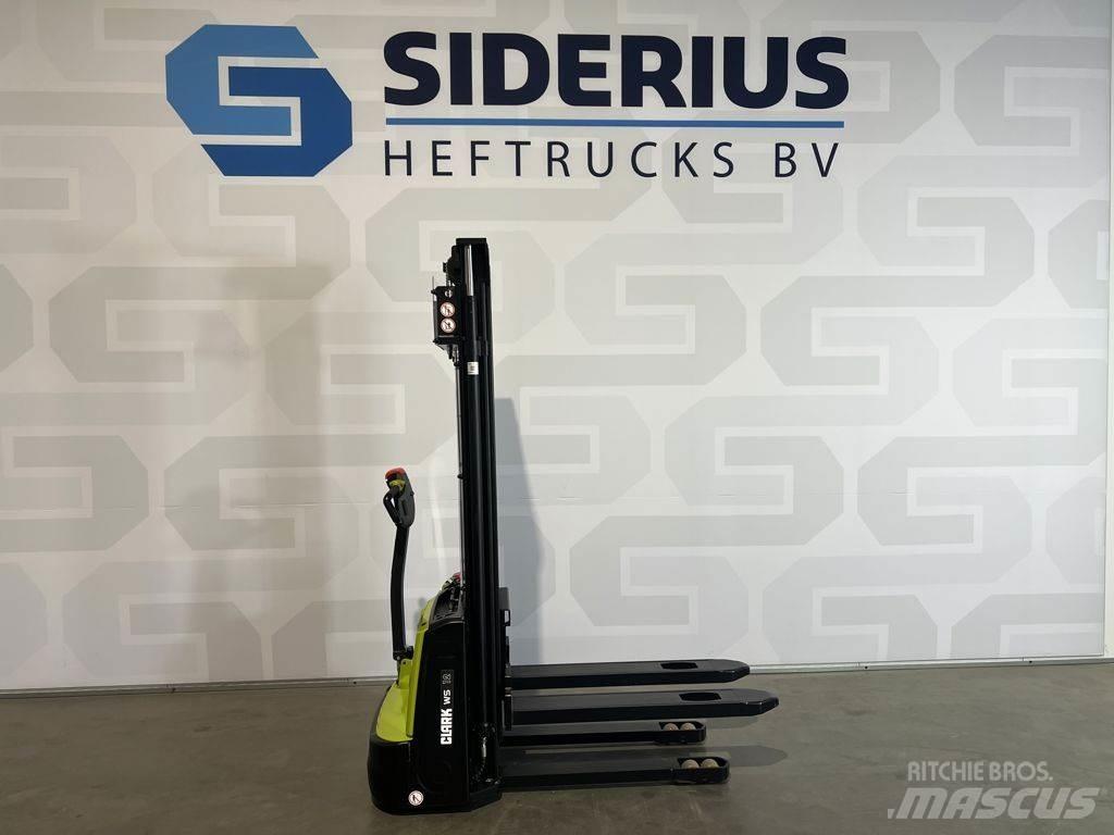 Clark WS12 Pedestrian stacker