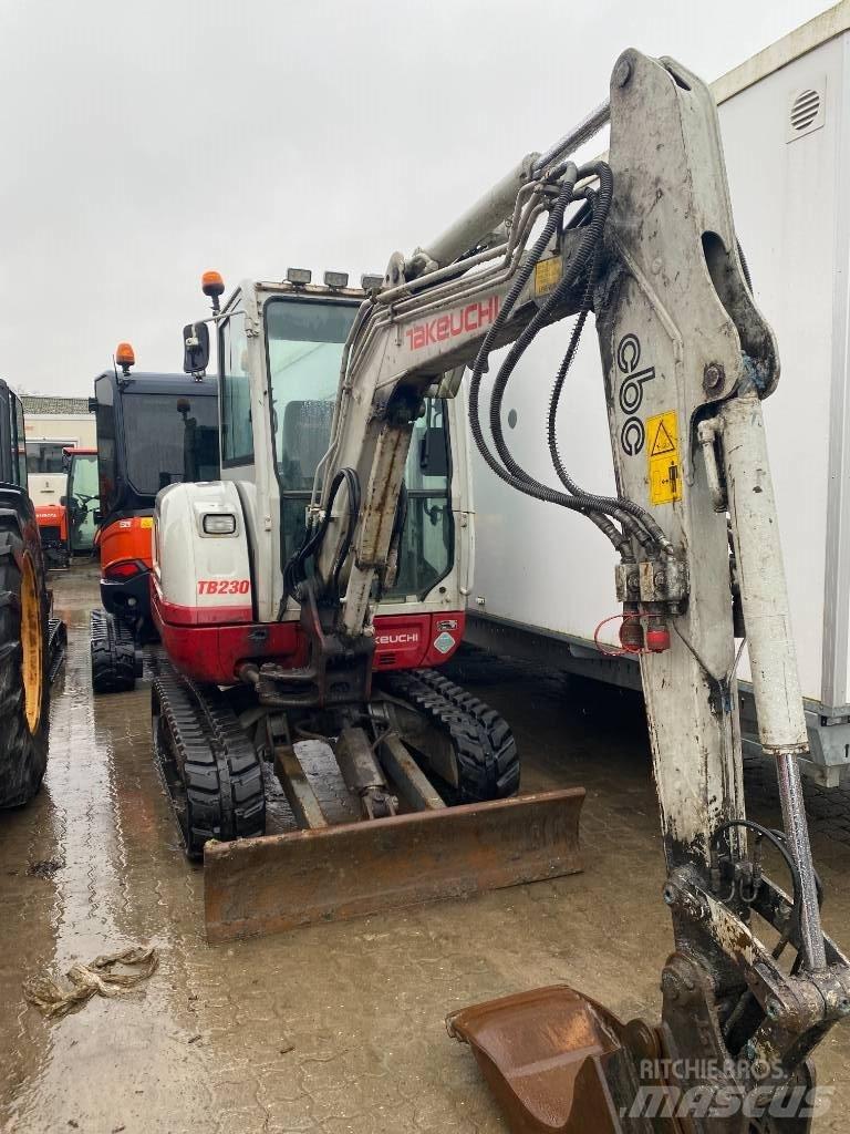 Takeuchi TB 230 Mini Excavators <7t (Mini Diggers)