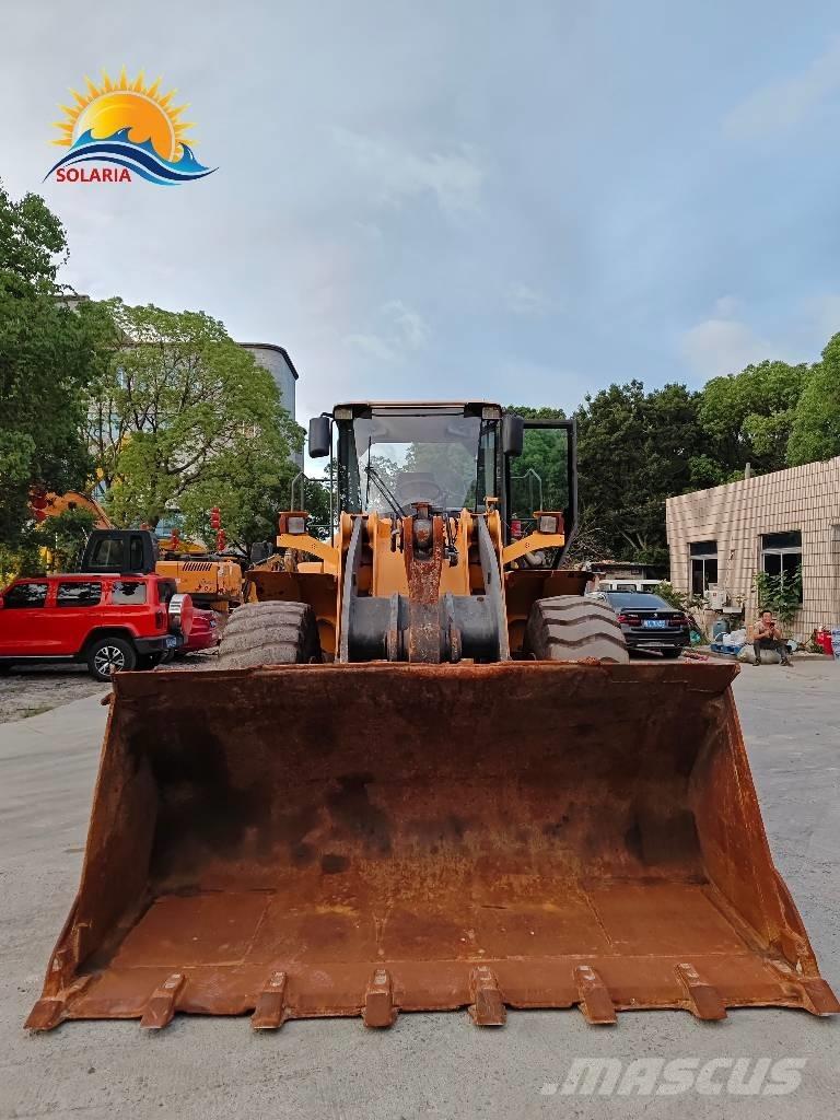 Volvo L 120 Wheel Loaders