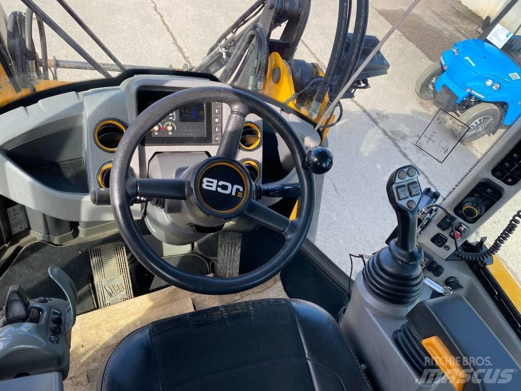 JCB 411 HT T4F Wheel Loaders