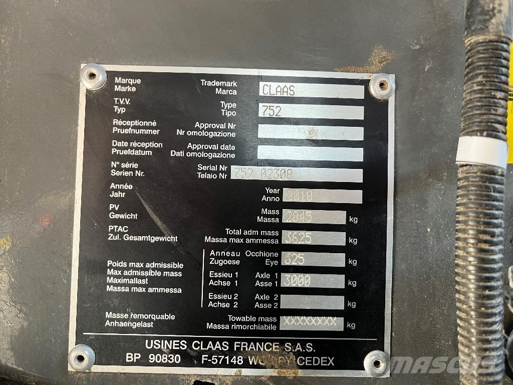 CLAAS Variant 380 Round Balers