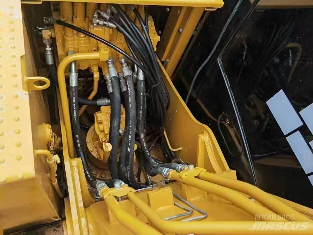 CAT 313GC Crawler Excavators