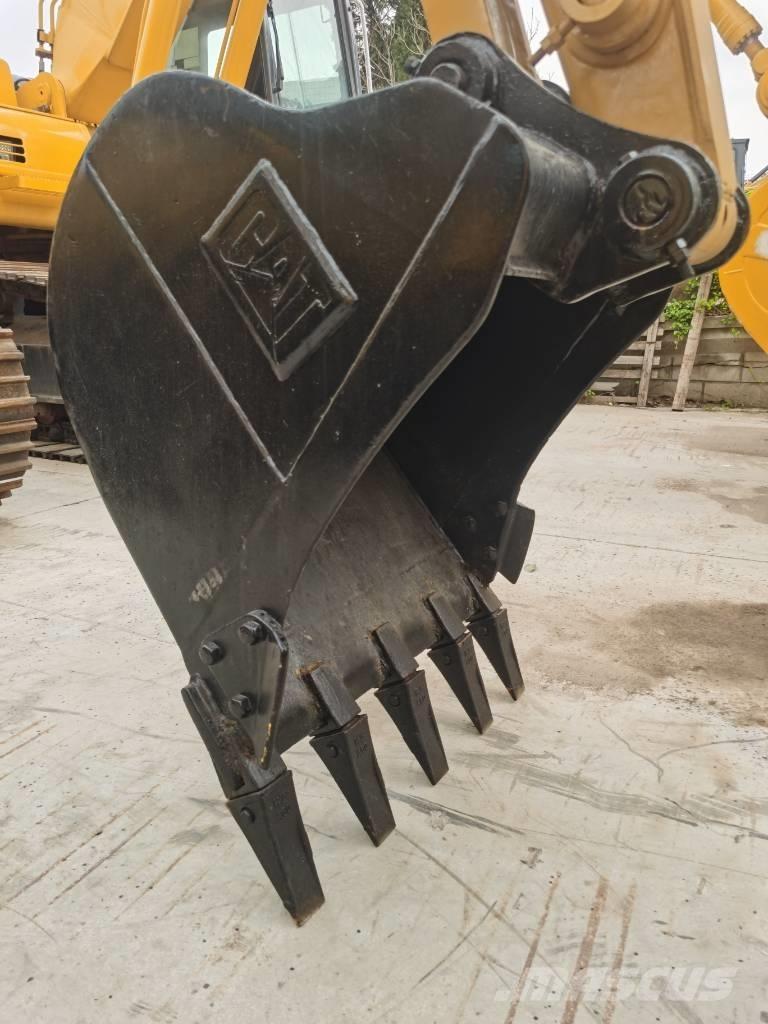 CAT 305.5 E Mini Excavators <7t (Mini Diggers)