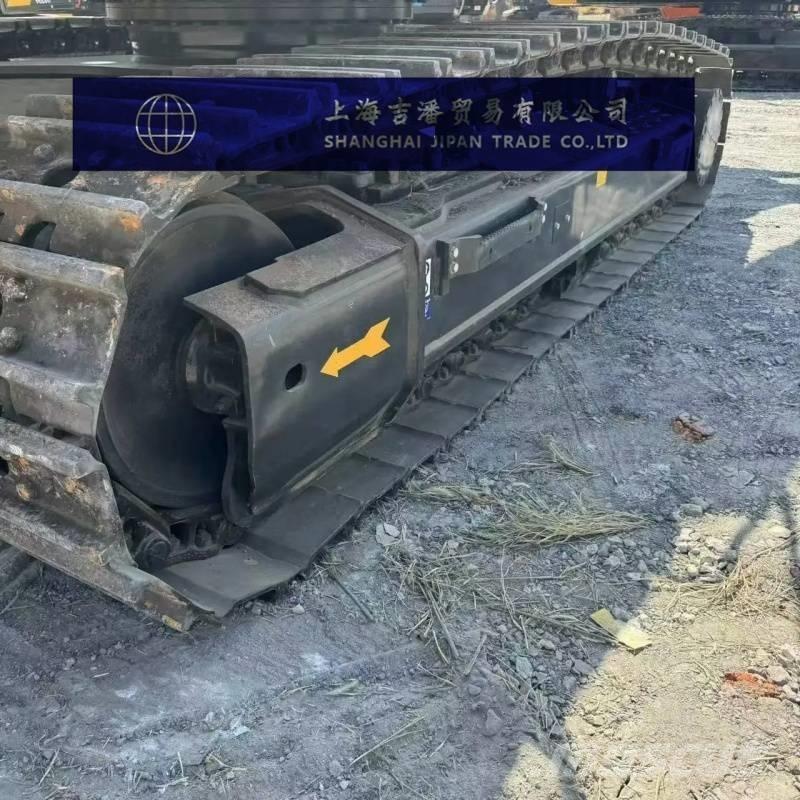 Komatsu PC 450 Crawler Excavators