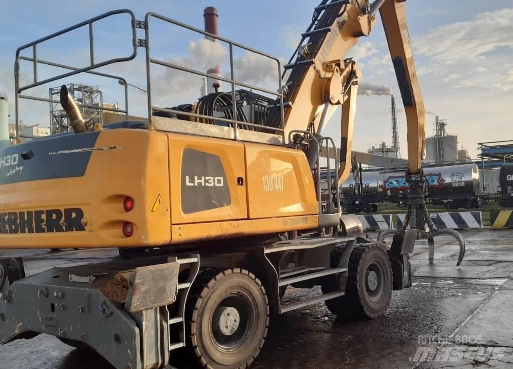 Liebherr LH 30 M Waste / Industry Handlers