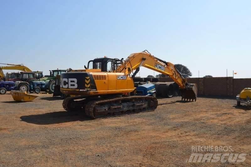 JCB JS205 Mini Excavators <7t (Mini Diggers)