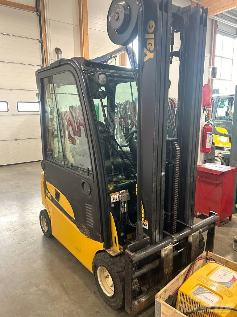 Yale ERP18VF Electric Forklifts