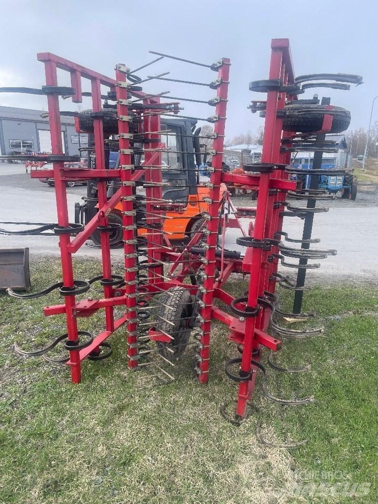 VM Patu VM 42 JÄ Harrows