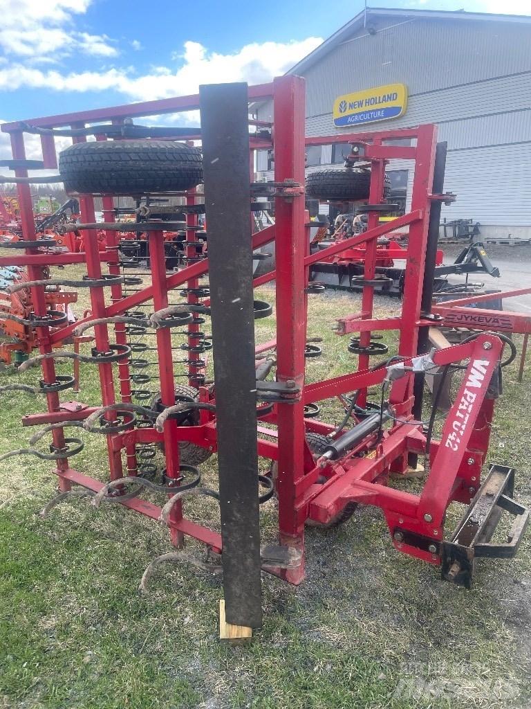 VM Patu VM 42 JÄ Harrows