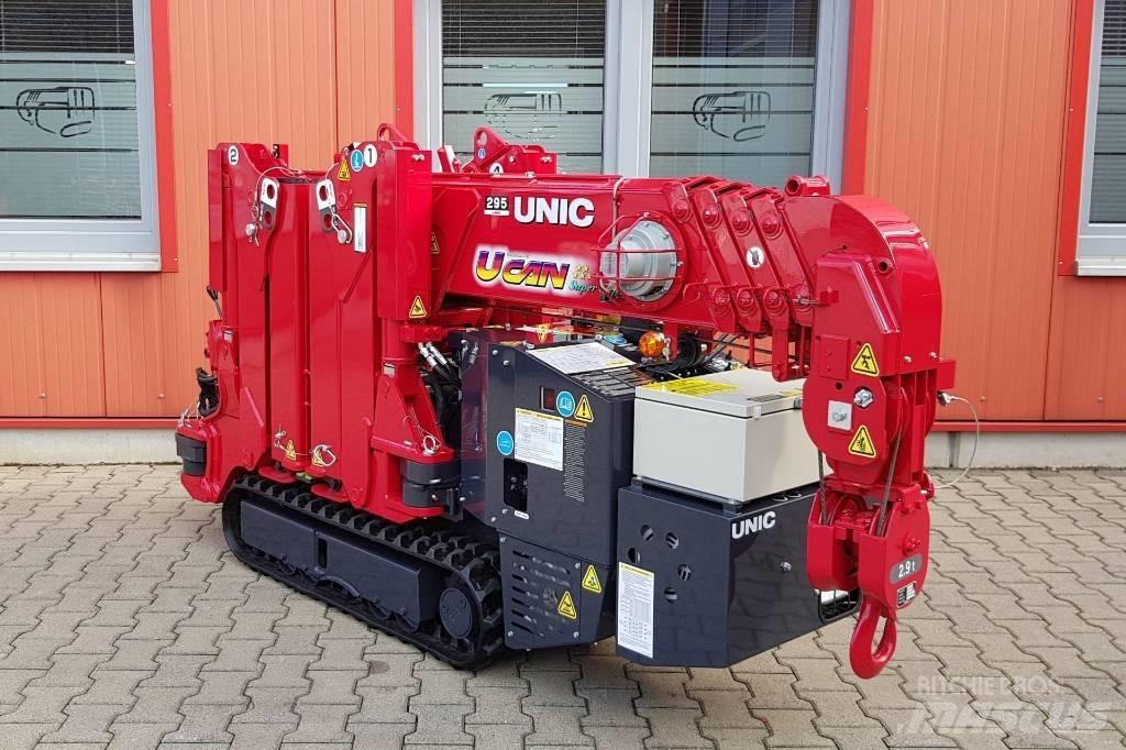 Unic URW-295 Crawler Cranes