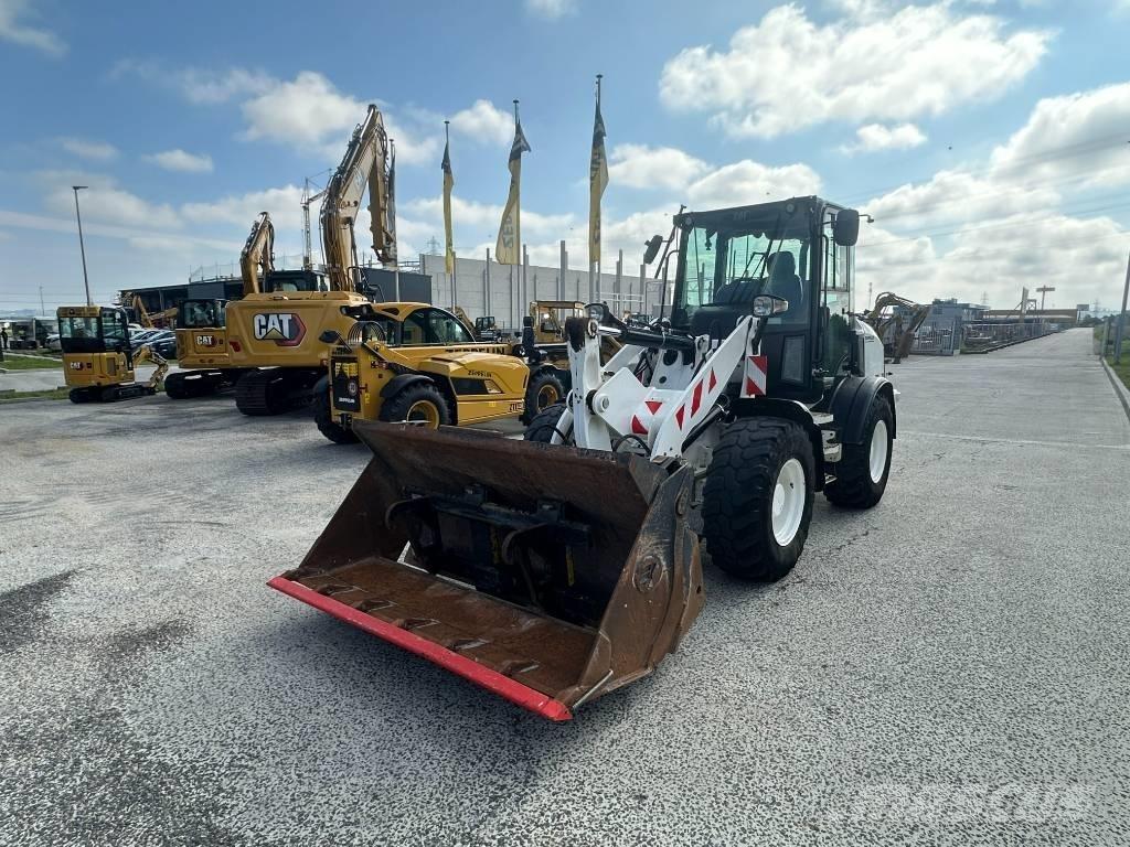 CAT 908 M Wheel Loaders