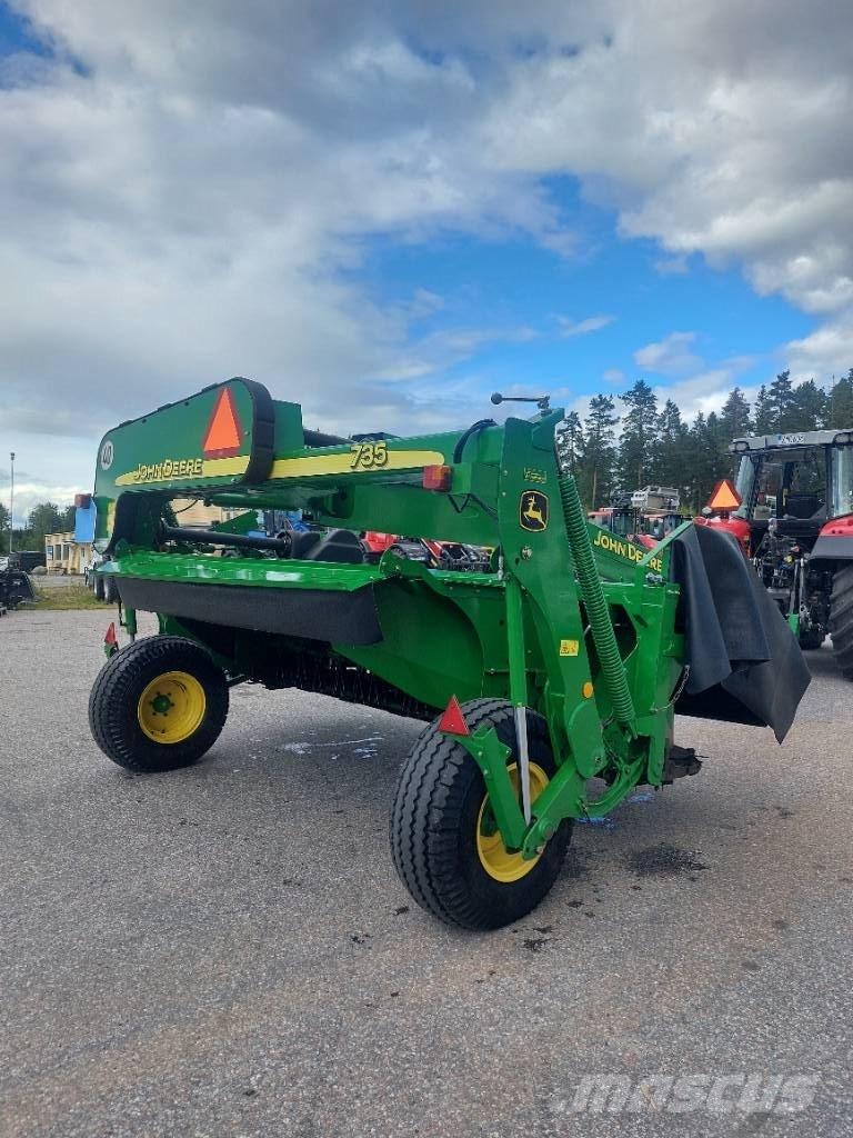 John Deere 735 Mower-conditioners