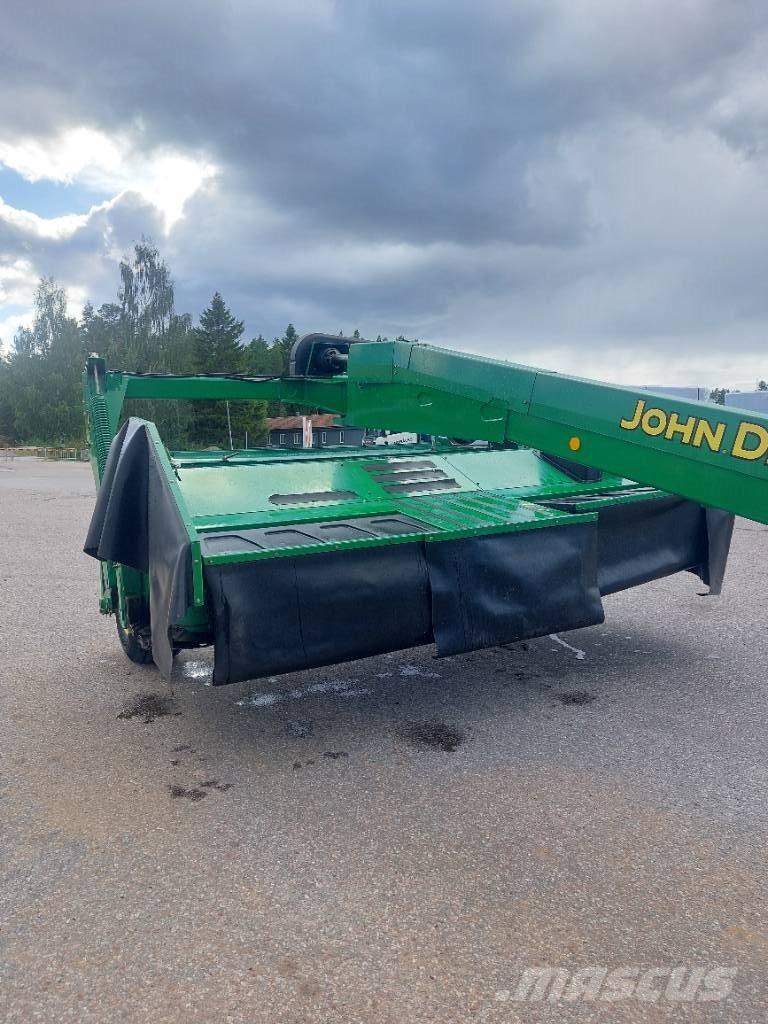 John Deere 735 Mower-conditioners