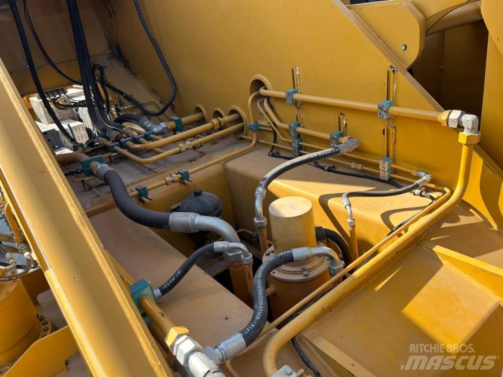 Sany STC800T6 Mobile and all terrain cranes