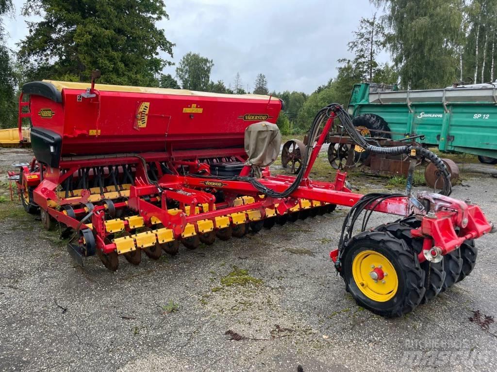 Väderstad Rapid400C Farm Drills