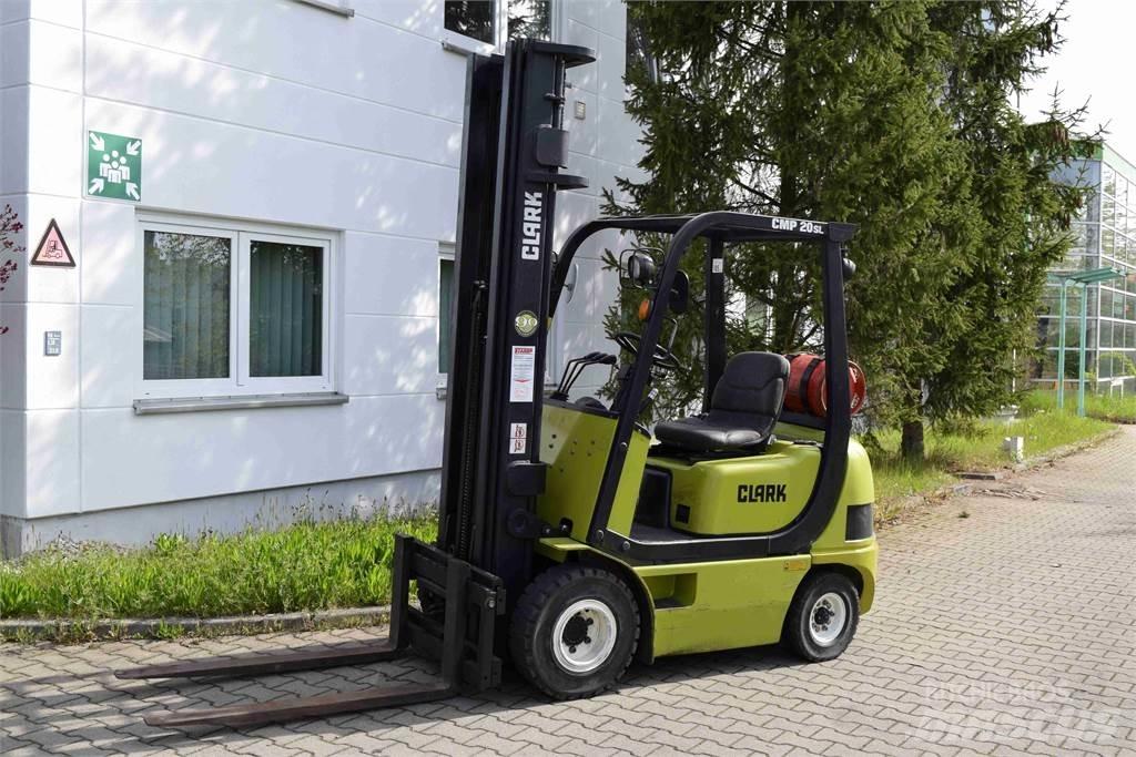 Clark CMP 20 SL LPG trucks