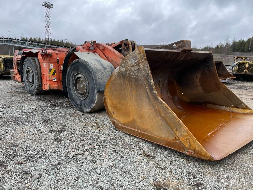 Sandvik LH 514 Mining Loaders