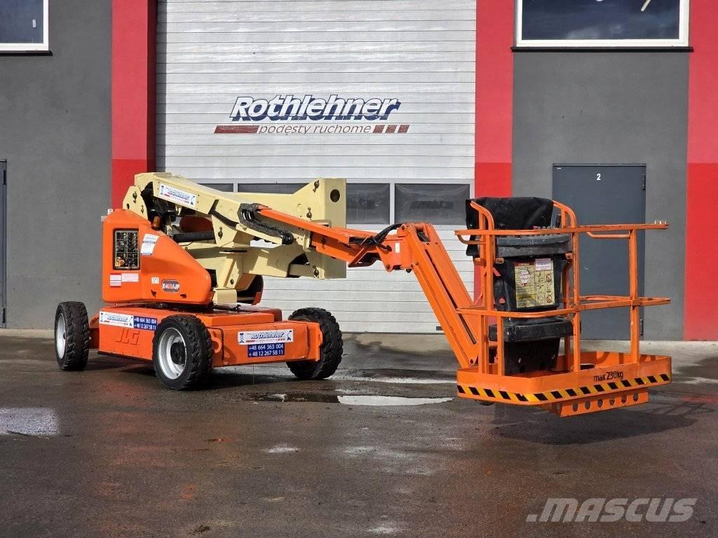 JLG 400 AJP Articulated boom lifts