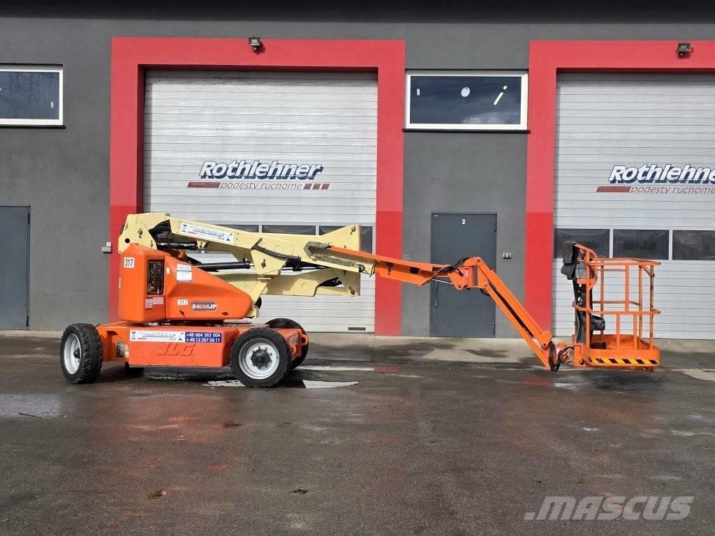 JLG 400 AJP Articulated boom lifts