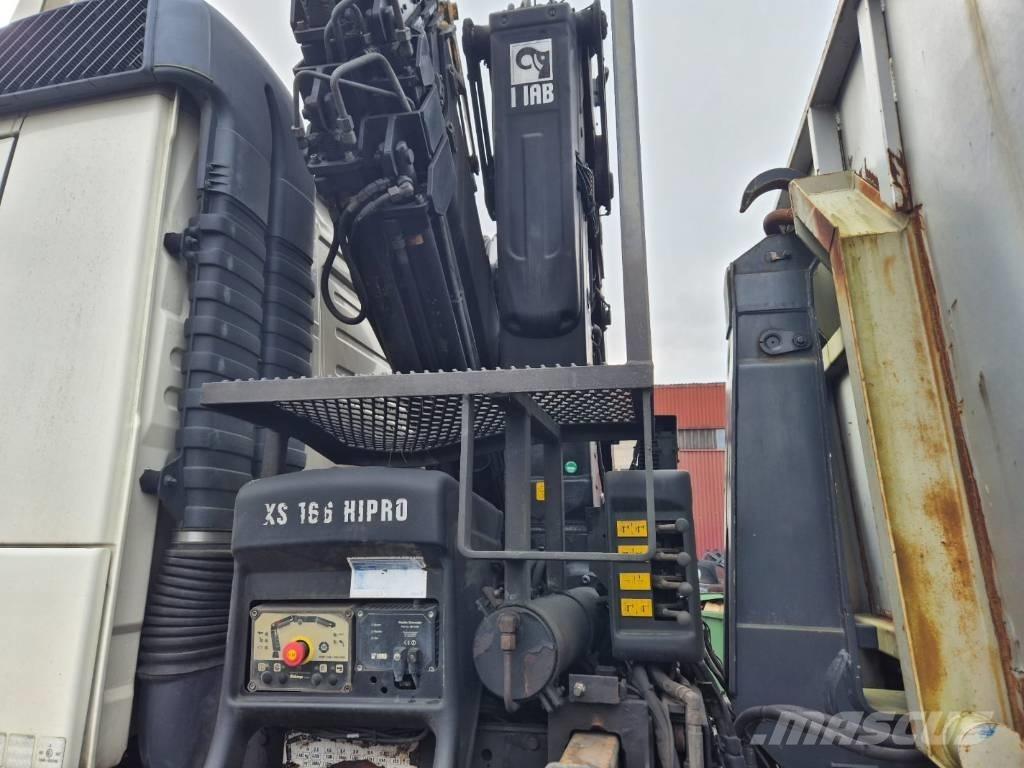Volvo FM 460 Boom / Crane / Bucket Trucks