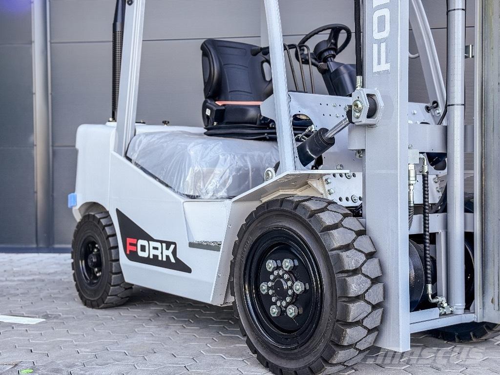 Fork LK30d-30 Diesel Forklifts