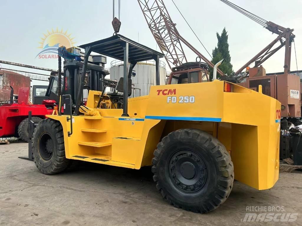 TCM FD 250 Diesel Forklifts