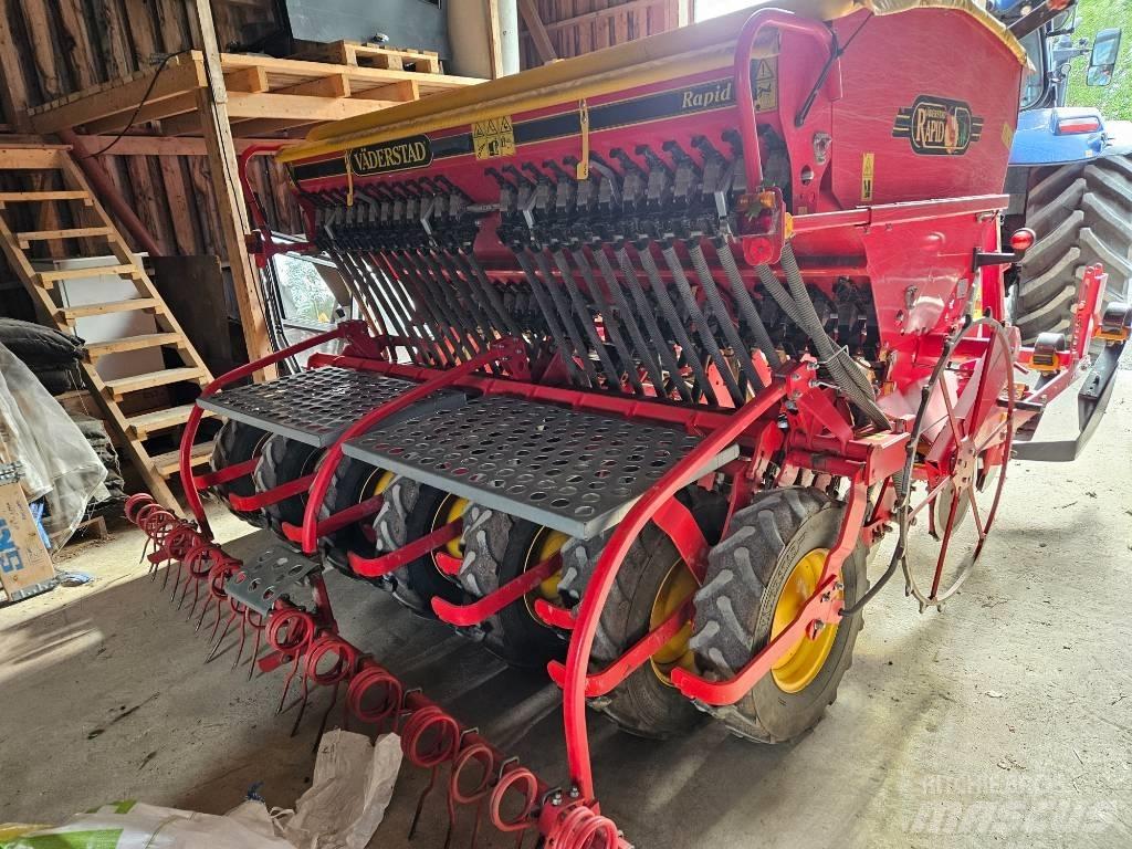Väderstad Rapid300C Drills